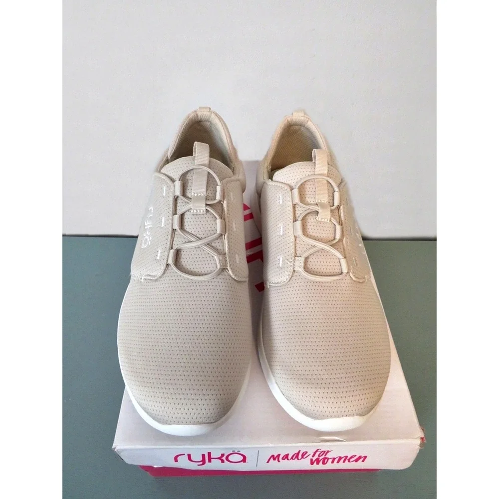 New Ryka Renew Recovery Bungee Slip-On Sneaker Size 9.5 Washable In French Beige